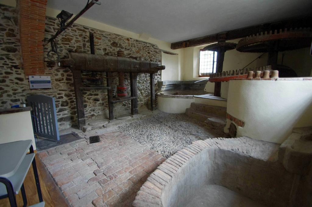 Appartamento Il Mulino del Castello Garlenda Esterno foto